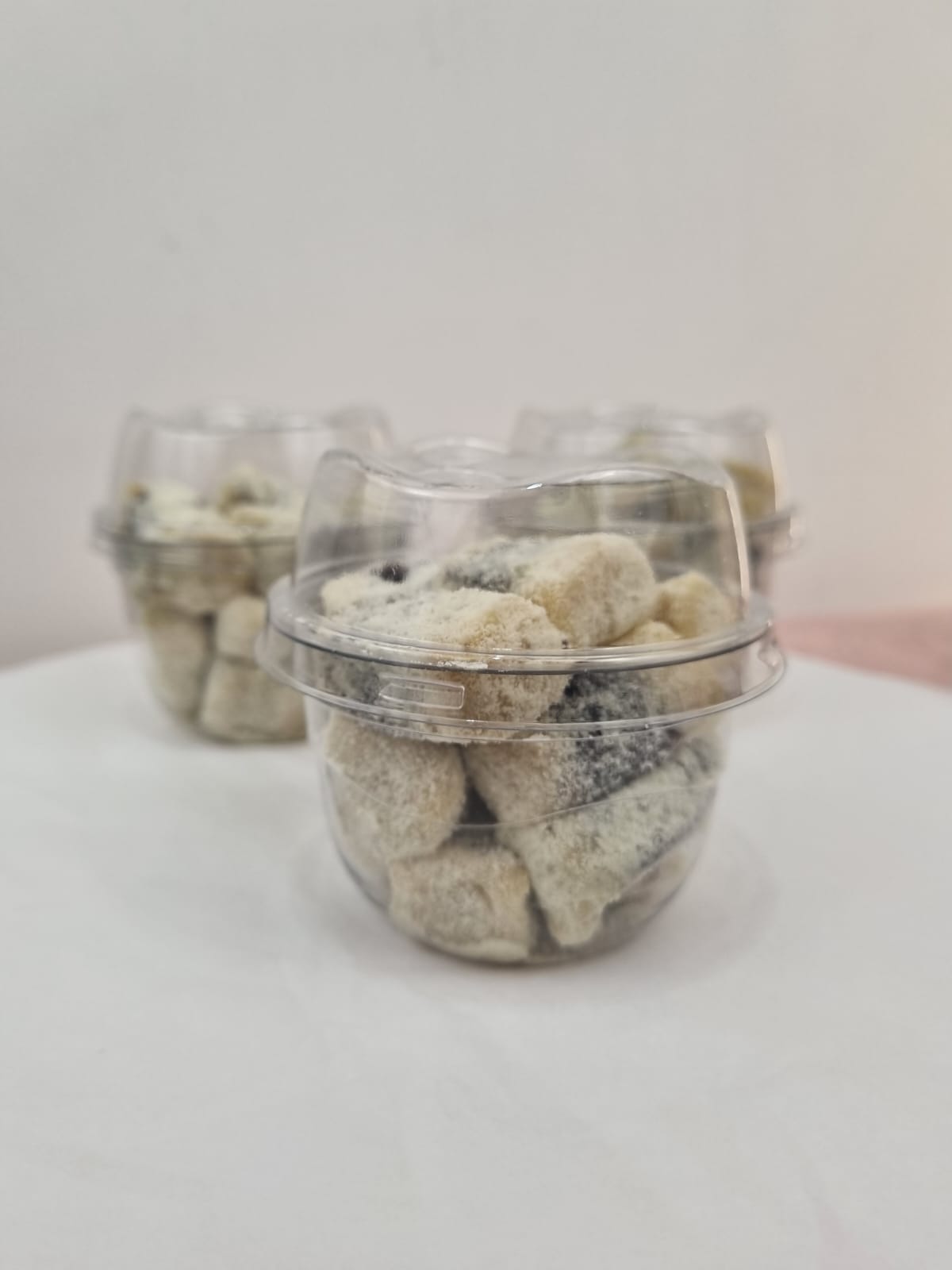 Pote de mini palha italiana de brownie